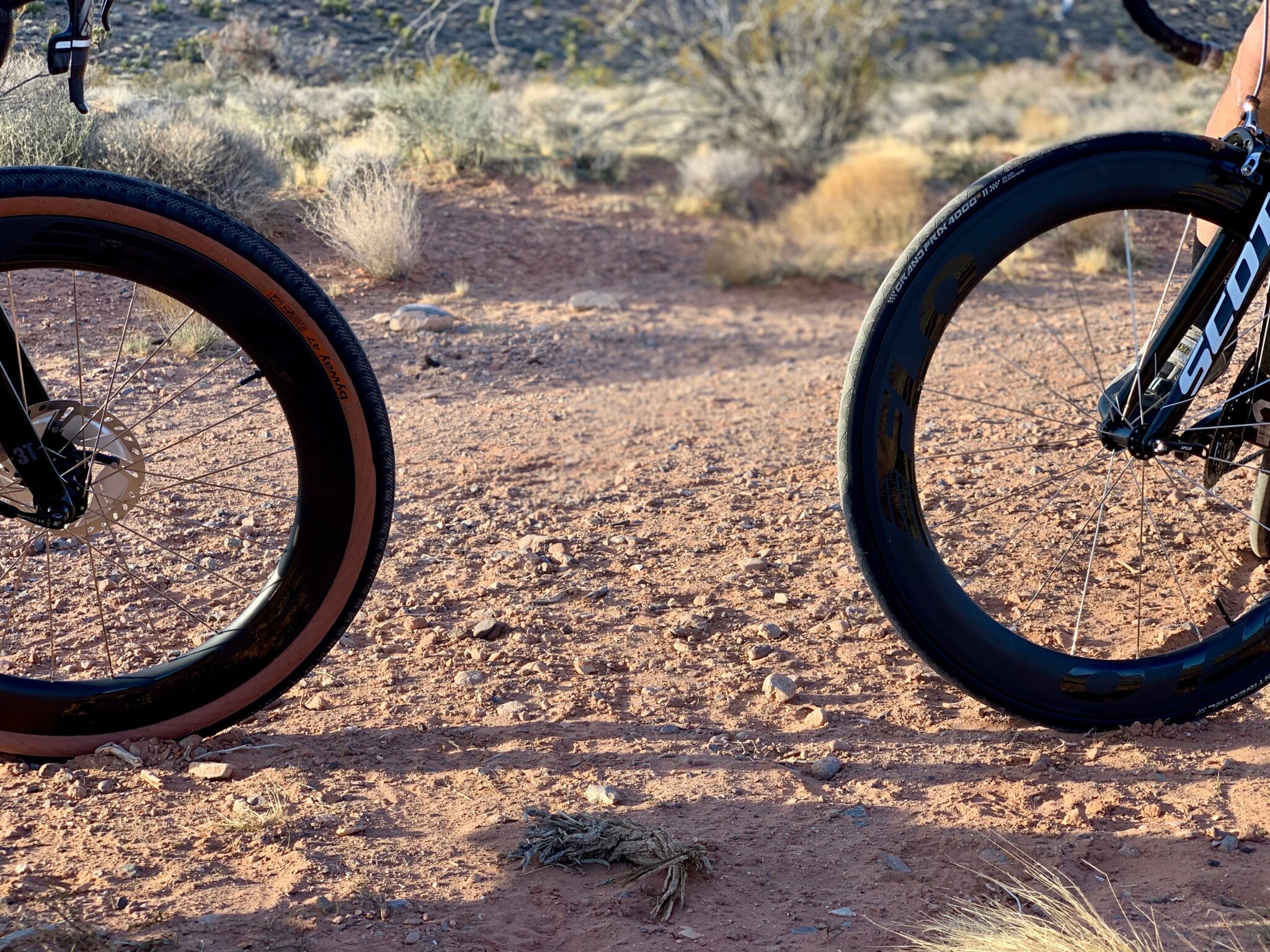 How Carbon Fiber Wheels Lower Vibration and Make You Faster - FLO Cycling